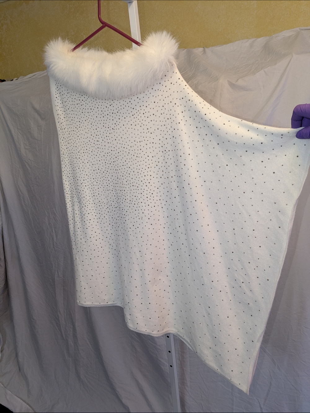 La Fiorentina White Embellished Poncho with Faux Fur Trim - One Size(MSRP: $269) - Picture 4 of 10